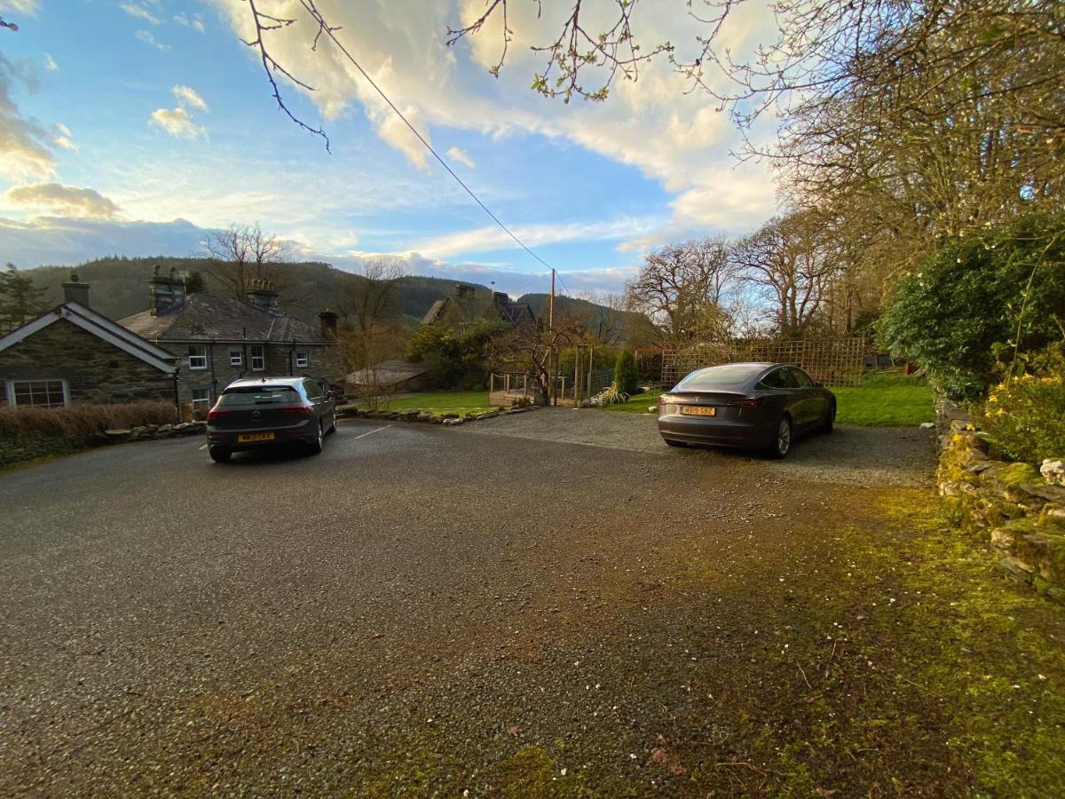 Tyn Y Fron 6 Bedroom House In Betws-Y-Coed Snowdonia Exterior photo